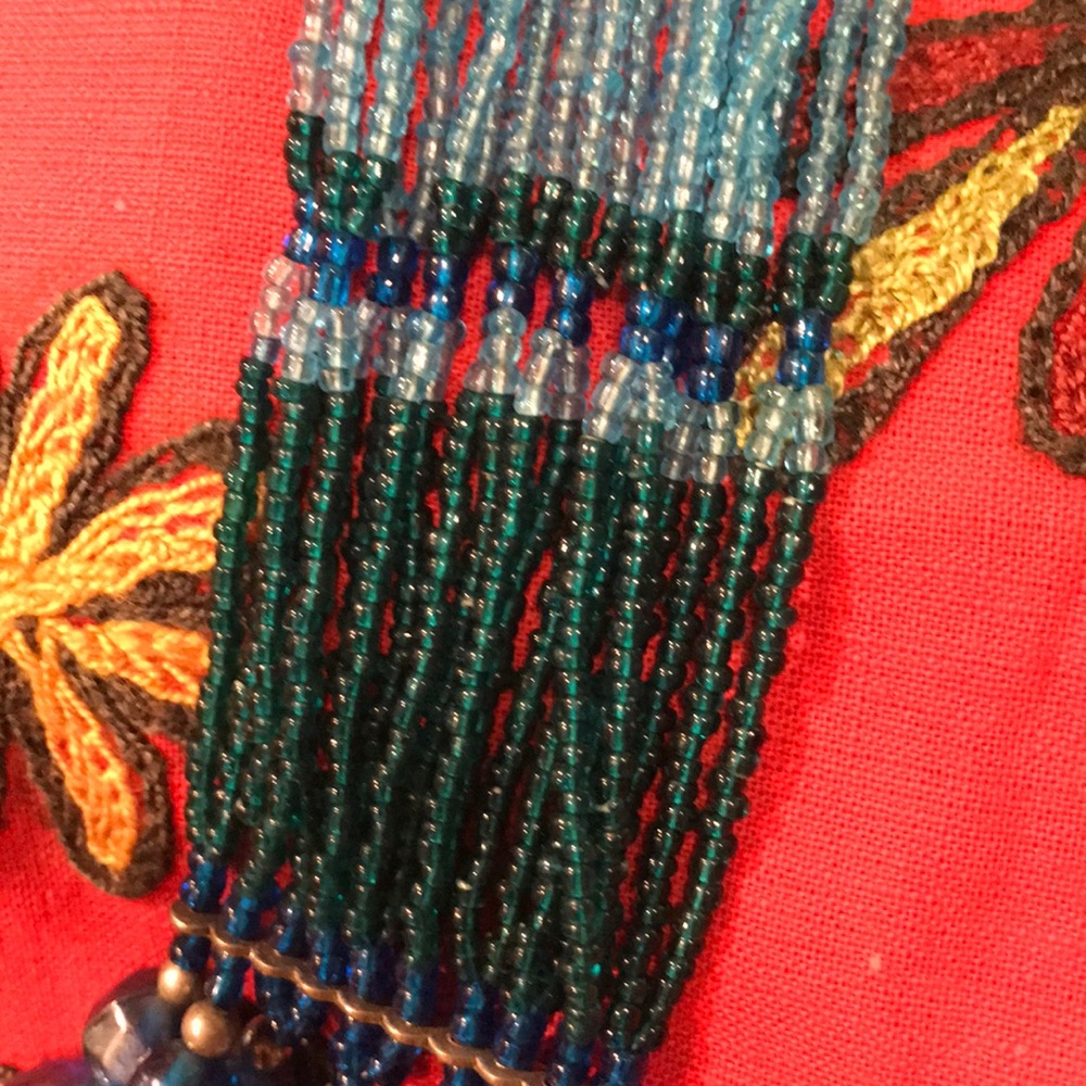 Glass hand beaded necklace in stunning colors - Picture 3 of 5